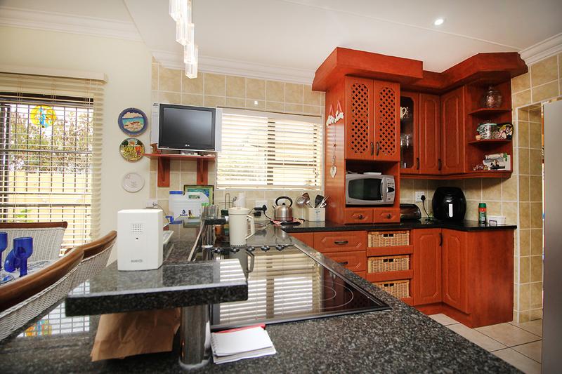 3 Bedroom Property for Sale in Reebok Western Cape